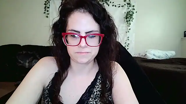 Snapshot of JessaBella chatting on October 2025 03:02:01 PM JessaBella online show from October 2025 03:02:01 PM