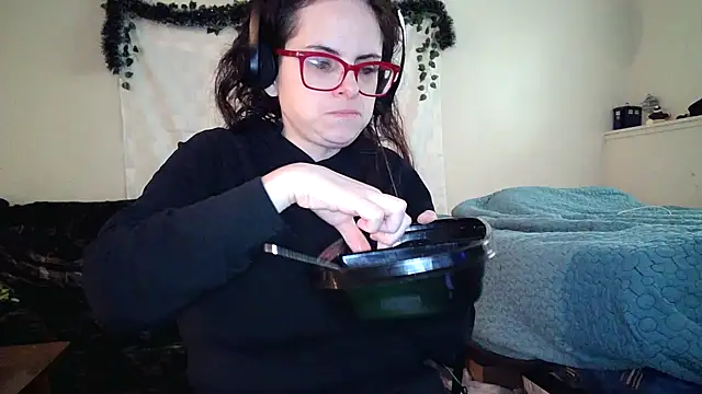 Snapshot of JessaBella chatting on November 2025 04:29:01 PM JessaBella online show from November 2025 04:29:01 PM