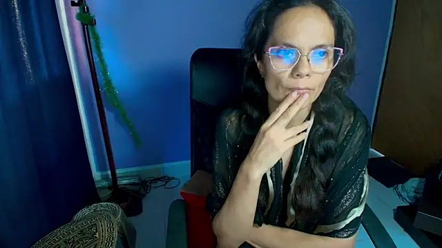 Snapshot of Nattyslave4U chatting on November 2025 10:09:02 PM Nattyslave4U online show from November 2025 10:09:02 PM