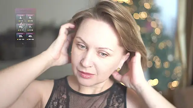 Snapshot of LitleSun chatting on January 2025 09:26:01 AM LitleSun online show from January 2025 09:26:01 AM