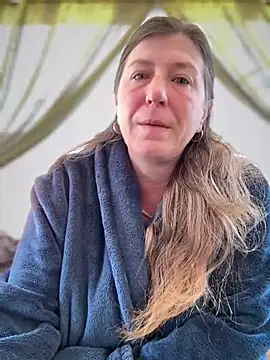 Natali UA online show from April 2026 06:16:02 AM