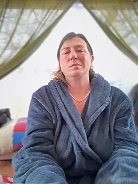 Natali UA online show from April 2026 06:27:02 AM