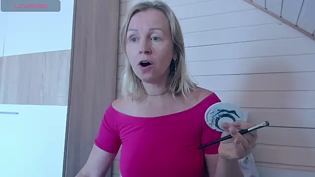 I AM MILF online show from October 2025 08:06:01 AM