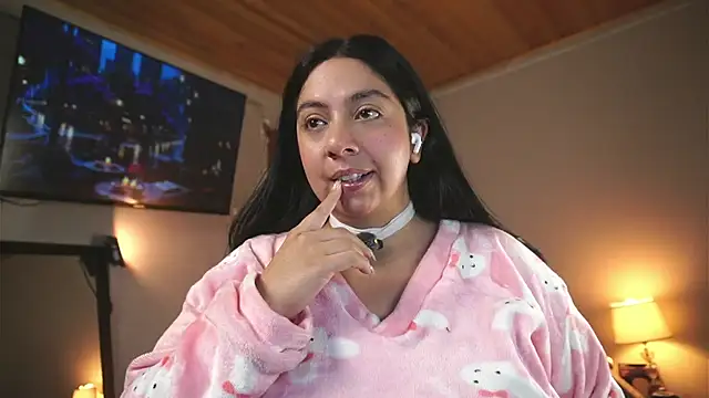 coraline latin online show from May 2026 12:55:02 PM