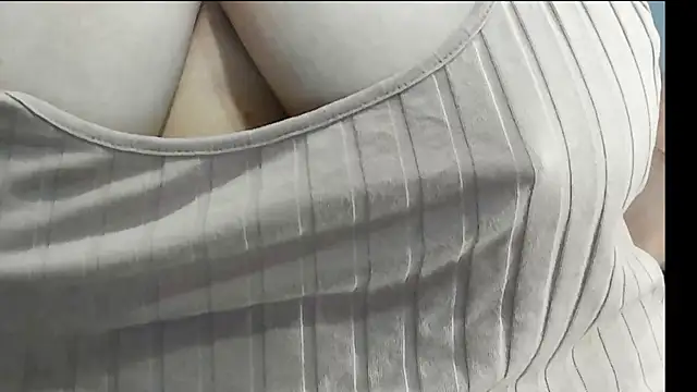 Snapshot of switchlorenx chatting on September 2025 02:06:02 PM switchlorenx online show from September 2025 02:06:02 PM