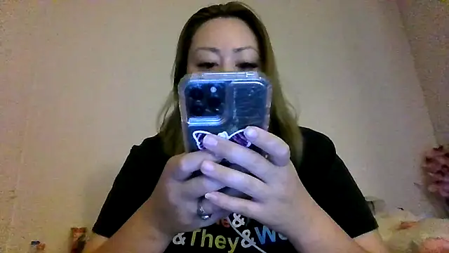 Snapshot of YOUNGFLICKA chatting on November 2025 08:12:01 PM YOUNGFLICKA online show from November 2025 08:12:01 PM