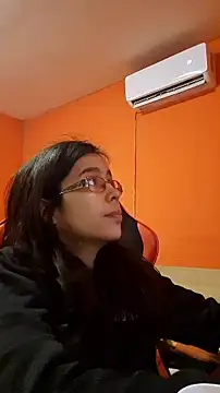 rposhta1991 online show from February 2026 06:29:02 AM