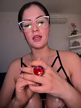 Carolina Novoa online show from February 2025 12:09:01 AM