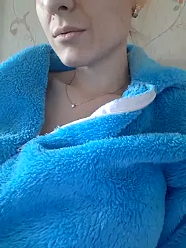 Snapshot of YogisticJuli666 chatting on March 2025 11:17:02 AM YogisticJuli666 online show from March 2025 11:17:02 AM