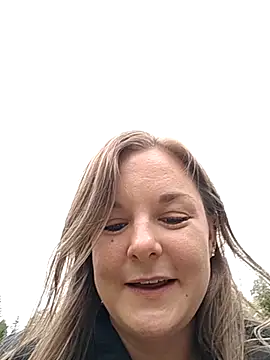 SwedishJennifer online show from May 2026 12:33:02 PM