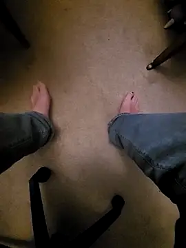 realeasy1 online show from February 2026 11:37:01 PM