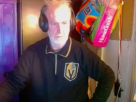 Snapshot of Sweet_Sexy1963 chatting on February 2025 09:37:01 AM Sweet Sexy1963 online show from February 2025 09:37:01 AM