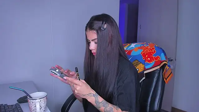 Lisegg  online show from May 2026 10:35:01 AM