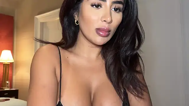 Snapshot of ArabicBarbie chatting on January 2025 08:48:01 PM ArabicBarbie online show from January 2025 08:48:01 PM