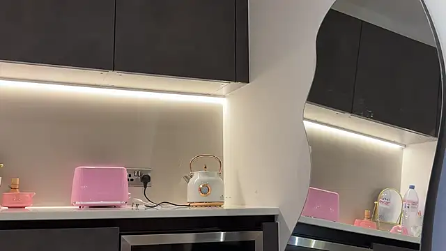 Snapshot of ArabicBarbie chatting on September 2025 10:09:01 PM ArabicBarbie online show from September 2025 10:09:01 PM