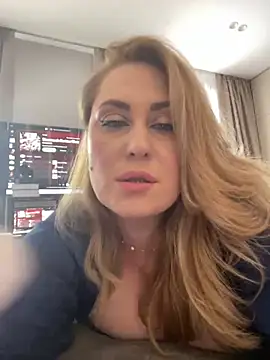 Snapshot of Sinful_Eyes chatting on March 2025 09:24:02 AM Sinful Eyes online show from March 2025 09:24:02 AM