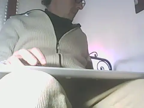 Moro ra online show from December 2024 01:11:02 PM