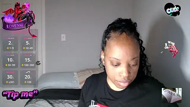 Sexymona1218 online show from November 2025 06:05:02 AM