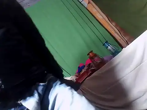 Snapshot of desiboy1101 chatting on February 2025 03:34:02 AM desiboy1101 online show from February 2025 03:34:02 AM