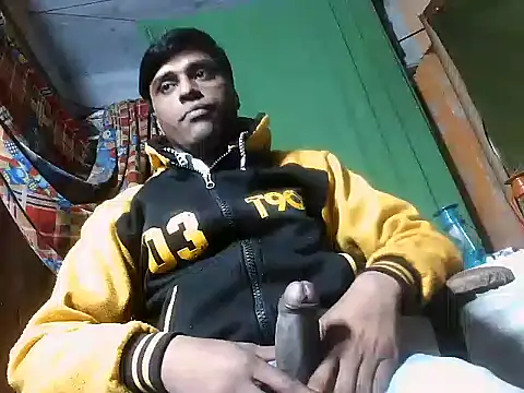 Snapshot of desiboy1101 chatting on February 2025 03:29:02 AM desiboy1101 online show from February 2025 03:29:02 AM