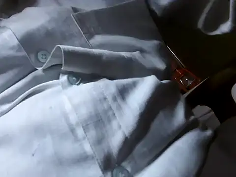 Snapshot of desiboy1101 chatting on March 2025 01:40:01 PM desiboy1101 online show from March 2025 01:40:01 PM