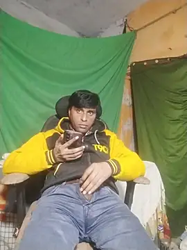 Snapshot of desiboy1101 chatting on November 2025 02:20:01 PM desiboy1101 online show from November 2025 02:20:01 PM