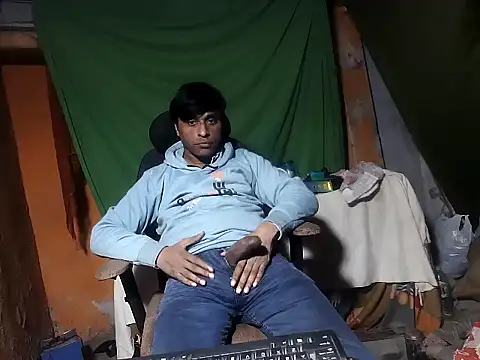 Snapshot of desiboy1101 chatting on January 2026 02:55:01 PM desiboy1101 online show from January 2026 02:55:01 PM