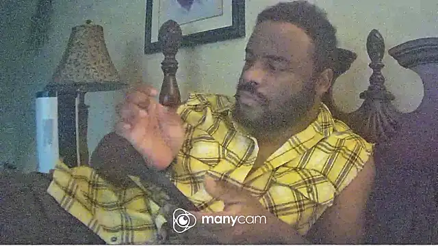 Snapshot of StudMuffin702 chatting on December 2024 11:29:02 PM StudMuffin702 online show from December 2024 11:29:02 PM