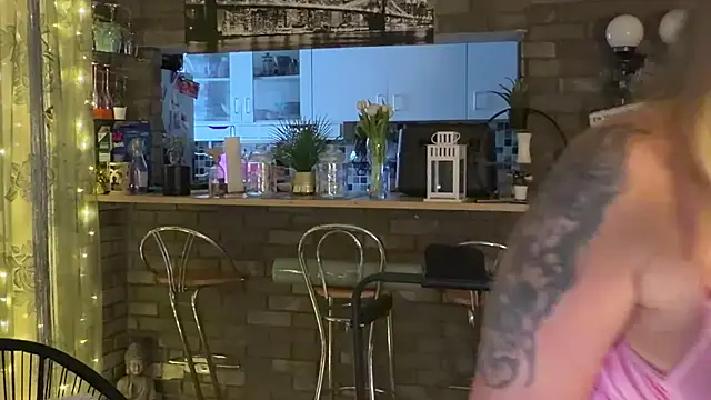 Snapshot of Monageil chatting on February 2026 07:35:02 AM Monageil online show from February 2026 07:35:02 AM