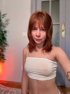 Snapshot of Oopsfoxy chatting on October 2025 05:32:02 AM Oopsfoxy online show from October 2025 05:32:02 AM