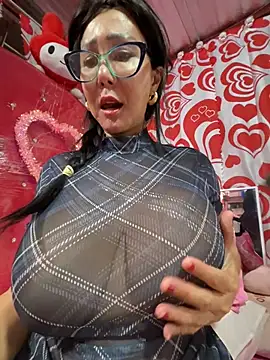 sweetieme online show from April 2026 02:33:01 PM