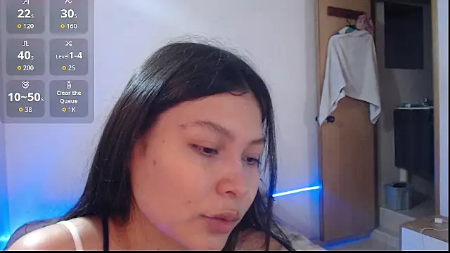 Snapshot of evolet01 chatting on November 2025 03:24:02 PM evolet01 online show from November 2025 03:24:02 PM