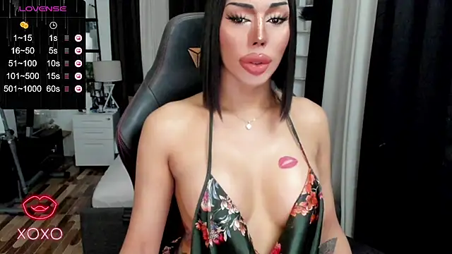 Forever MissCandace online show from February 2025 11:47:02 PM