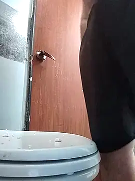 Snapshot of Mbooty86 chatting on October 2025 04:13:02 PM Mbooty86 online show from October 2025 04:13:02 PM