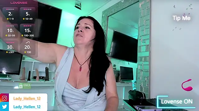 Snapshot of LADY_HELLEN chatting on February 2025 07:04:02 PM LADY HELLEN online show from February 2025 07:04:02 PM