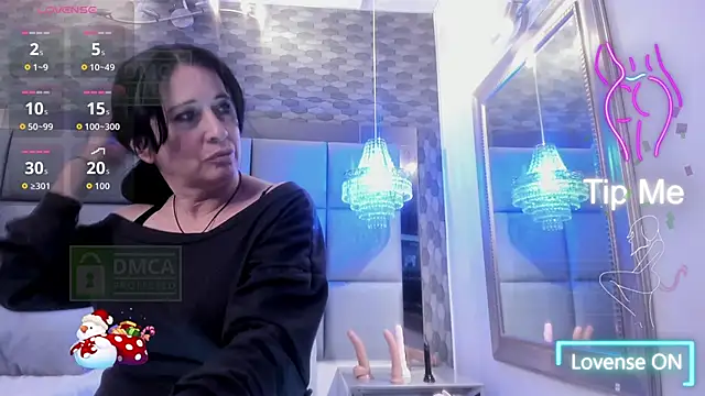 Snapshot of LADY_HELLEN chatting on November 2025 07:28:01 PM LADY HELLEN online show from November 2025 07:28:01 PM