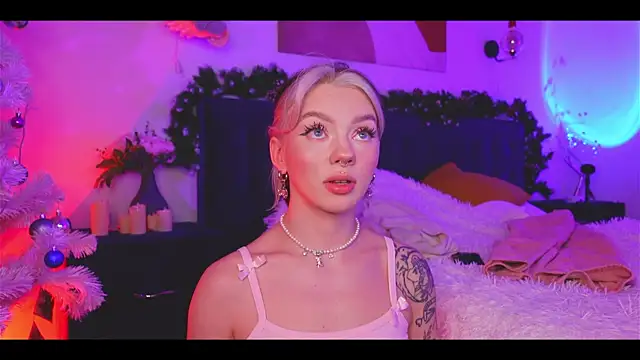 KristaBrooks online show from December 2024 06:20:01 PM