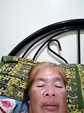 Snapshot of sexylizzy4u chatting on January 2025 12:43:01 PM sexylizzy4u online show from January 2025 12:43:01 PM