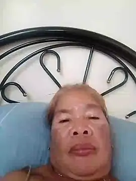 Snapshot of sexylizzy4u chatting on February 2025 03:27:01 AM sexylizzy4u online show from February 2025 03:27:01 AM