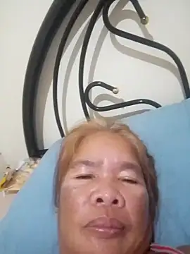 Snapshot of sexylizzy4u chatting on February 2025 04:46:01 PM sexylizzy4u online show from February 2025 04:46:01 PM