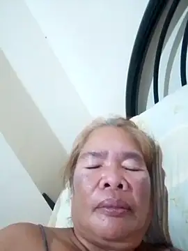 Snapshot of sexylizzy4u chatting on February 2025 08:24:01 PM sexylizzy4u online show from February 2025 08:24:01 PM