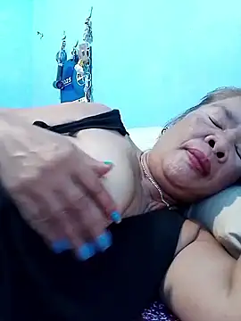 Snapshot of sexylizzy4u chatting on October 2025 07:09:02 AM sexylizzy4u online show from October 2025 07:09:02 AM