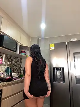 Snapshot of emilyjohanson chatting on December 2024 02:15:01 PM emilyjohanson online show from December 2024 02:15:01 PM