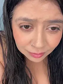 Snapshot of emilyjohanson chatting on January 2025 01:20:02 AM emilyjohanson online show from January 2025 01:20:02 AM