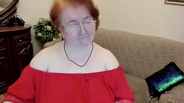 leiamillersonn online show from April 2026 06:50:01 PM
