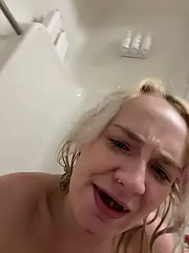 SugarTits199869 online show from April 2026 03:34:02 AM