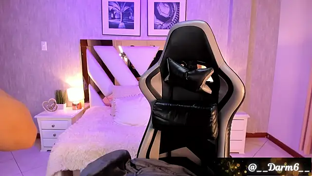 Snapshot of Lia_Simons chatting on September 2025 02:59:02 AM Lia Simons online show from September 2025 02:59:02 AM