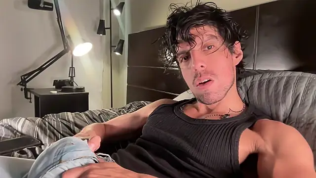 beranco19 online show from February 2026 11:16:02 PM