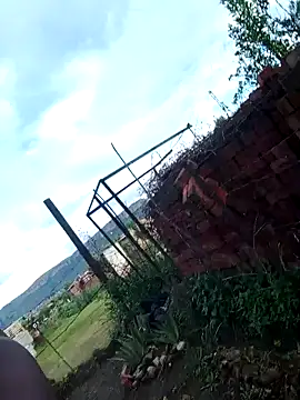 Snapshot of SQUITBOOTY chatting on December 2024 04:33:02 AM SQUITBOOTY online show from December 2024 04:33:02 AM