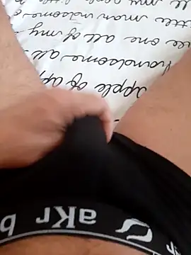 Snapshot of INDRAGOSTITUL chatting on October 2025 02:16:02 PM INDRAGOSTITUL online show from October 2025 02:16:02 PM